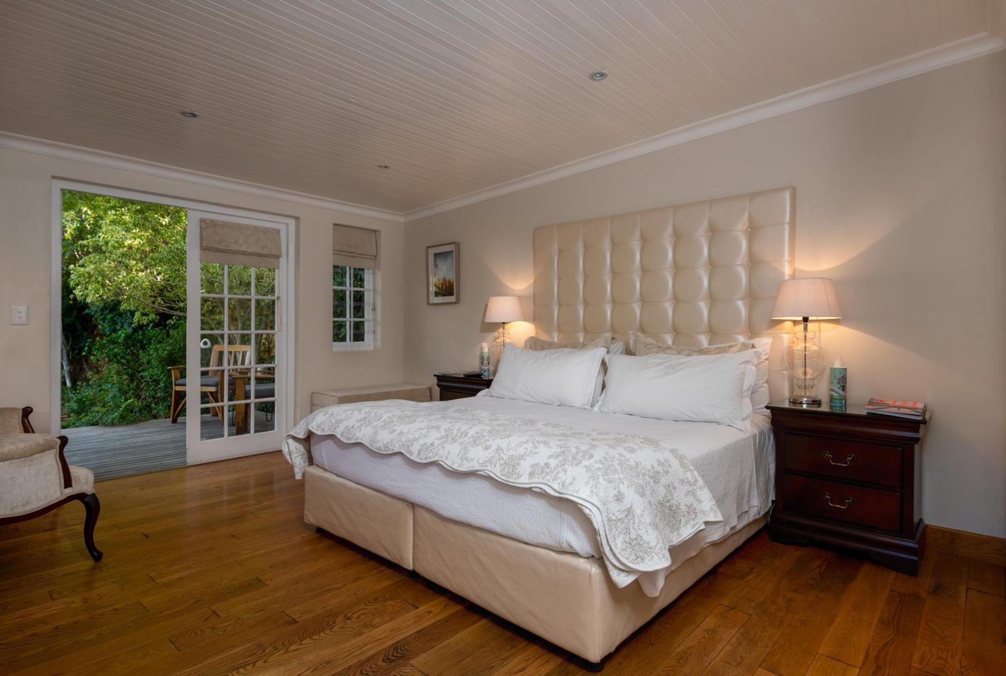 In Abundance Guest House Montagu Room photo